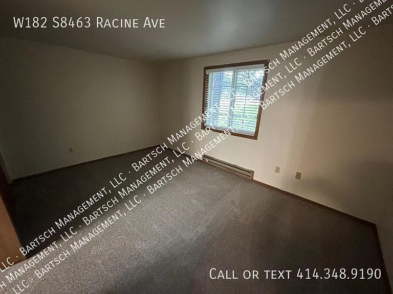 W182S8463 Racine Ave — Photo 11