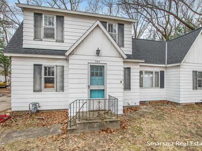 604 Pinecrest St, Holland, MI, 49424