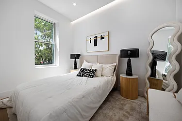 Rented by Safdie Realty Group