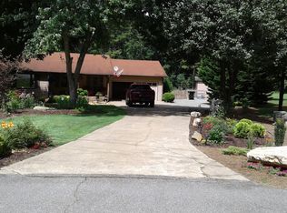 3735 Regatta Ct, Acworth, GA 30102