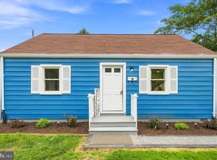 3007 Elmwood Dr, Alexandria, VA 22303