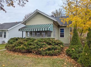 416 Roycroft Dr, Rochester, NY 14621