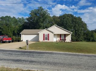 54 Turtle Creek Rd, Lexington, TN 38351