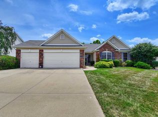 14 Ridgeway Meadow Dr, Fairview Heights, IL 62208