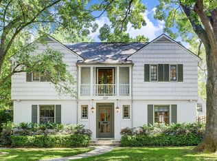 2237 Pelham Dr, Houston, TX 77019