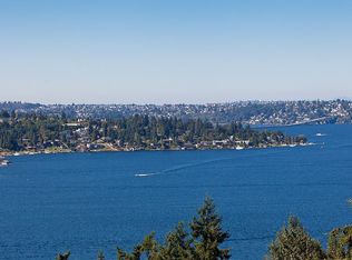845 97th Ave SE, Bellevue, WA 98004