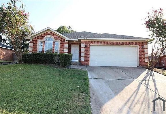 2nd image of 4926 Brazoswood Cir