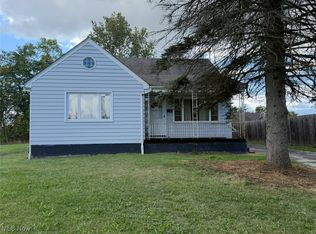 435 Blossom Ave, Campbell, OH 44405