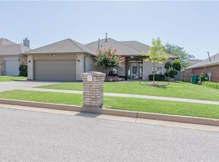604 Vickery Ave, Yukon, OK 73099