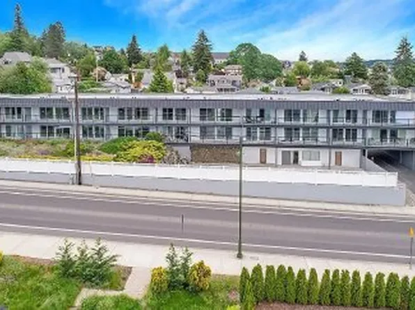 1142 Wheaton Way, Bremerton, WA