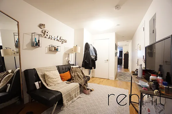 Rented by Rennit Inc. | media 13