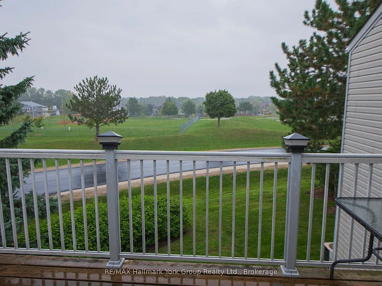 162 Settlers Way #49 — Photo 8