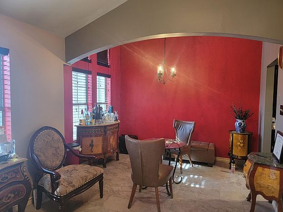 4th image of 207 Martingale St #78