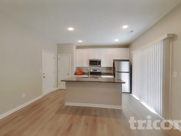 166 Oak Creek Rd — Photo 6