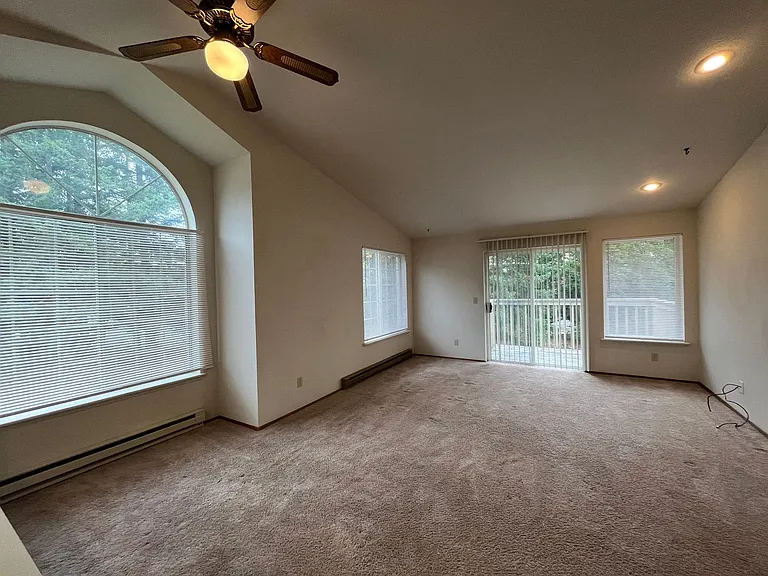 1116 E Maryland St #3 — Photo 1