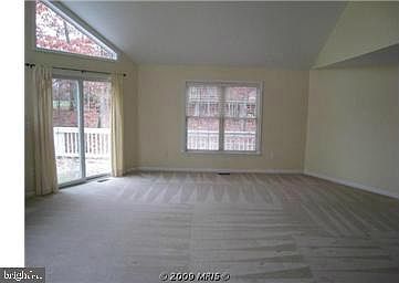 Living Rm with beautiful natural lighting