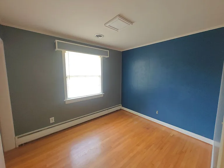 9510 Overhill Rd — Photo 14