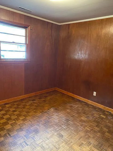 3 bed, 2.0 bath, 1558 sqft, $1,200 — Photo 4