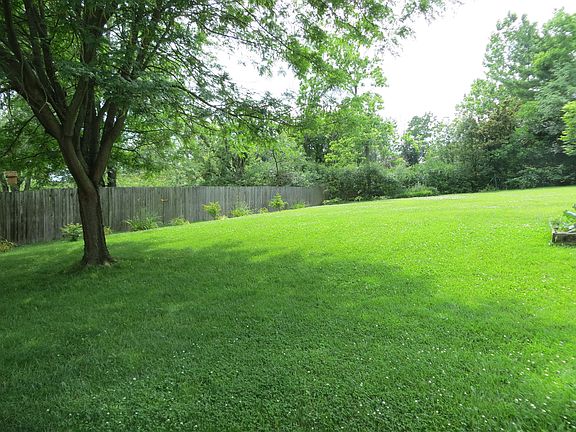 4th image of 7253 Mallard Dr