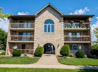 7812 W 79th St APT 3E, Bridgeview, IL 60455