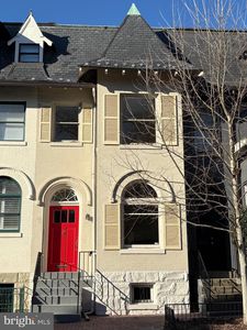 2923 Q St NW, Washington, DC, 20007
