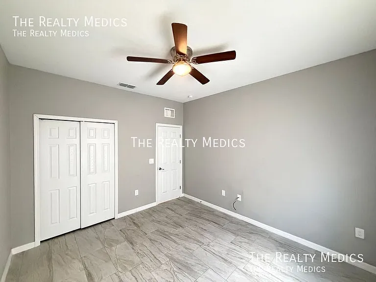 494 Harrison St SW — Photo 14