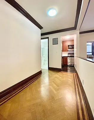 Rented by (Legacy) Elegran | media 12