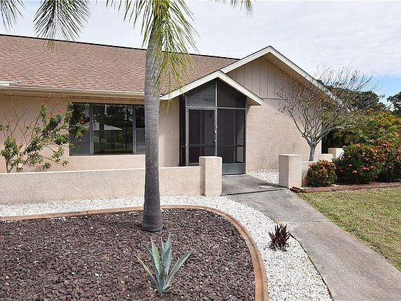 5th image of 9438 Gulfstream Blvd