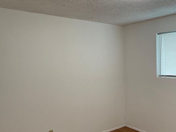 3rd image of 17428 52nd Ave W APT 13
