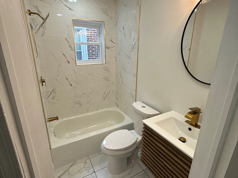 1320 S Myrtlewood St — Photo 13