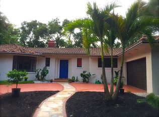 900 Tennessee Ln, Sarasota, FL 34234