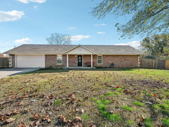 408 N Lincoln Ave, Wagoner, OK 74467