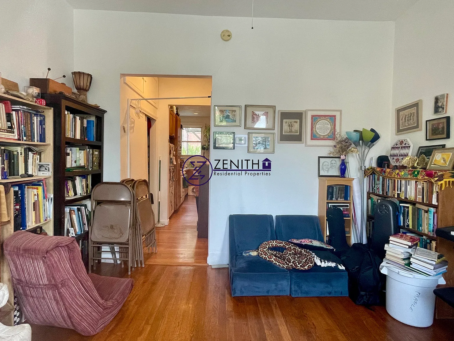2 bed, 800 sqft, $2,400 — Photo 4