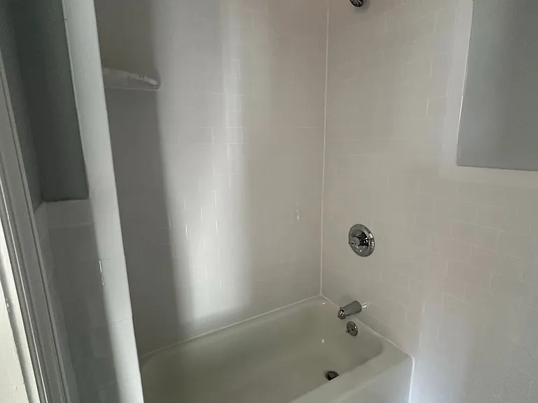 119 - Golden Crest 119 60th Street, LLC — Photo 20