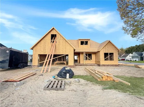 101 Lands End Dr, Elizabeth City, NC 27909