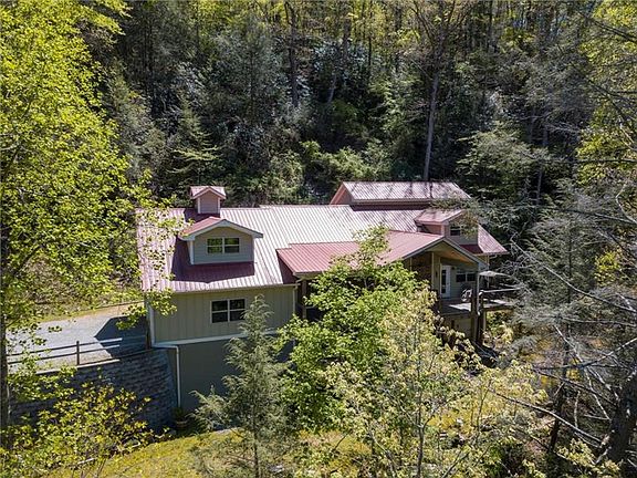 5th image of 533 Hubbs Dr