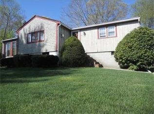 39 Alvern Rd, Pembroke, MA 02359