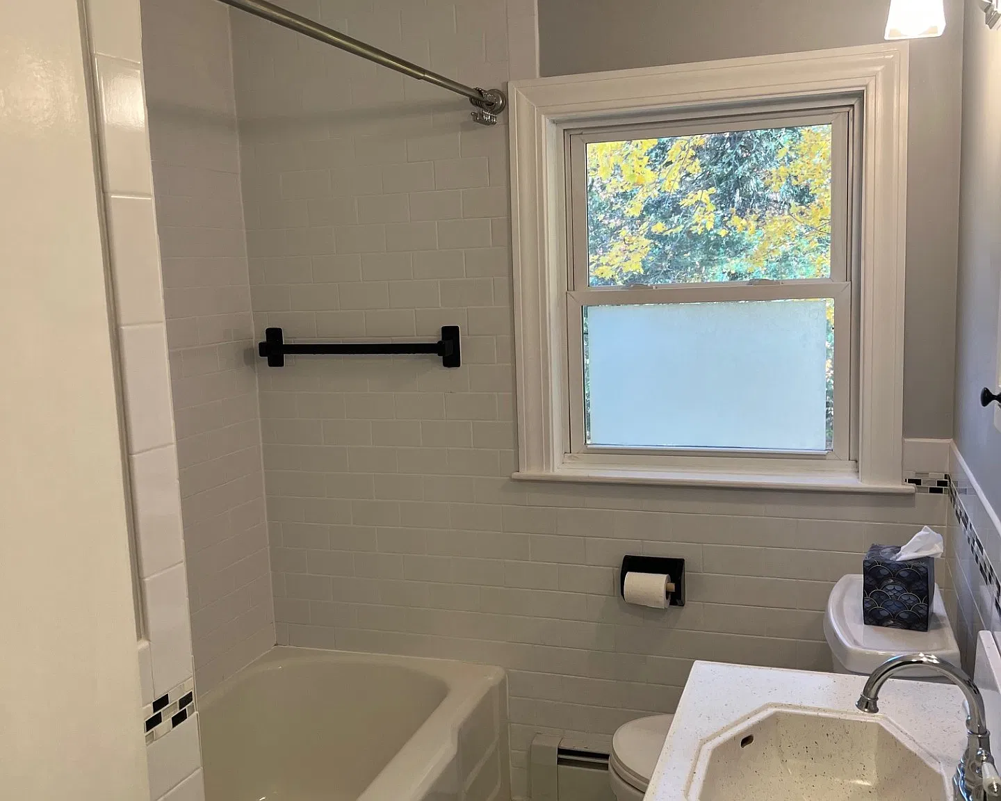 2 bed, 1274 sqft, $3,500 — Photo 4