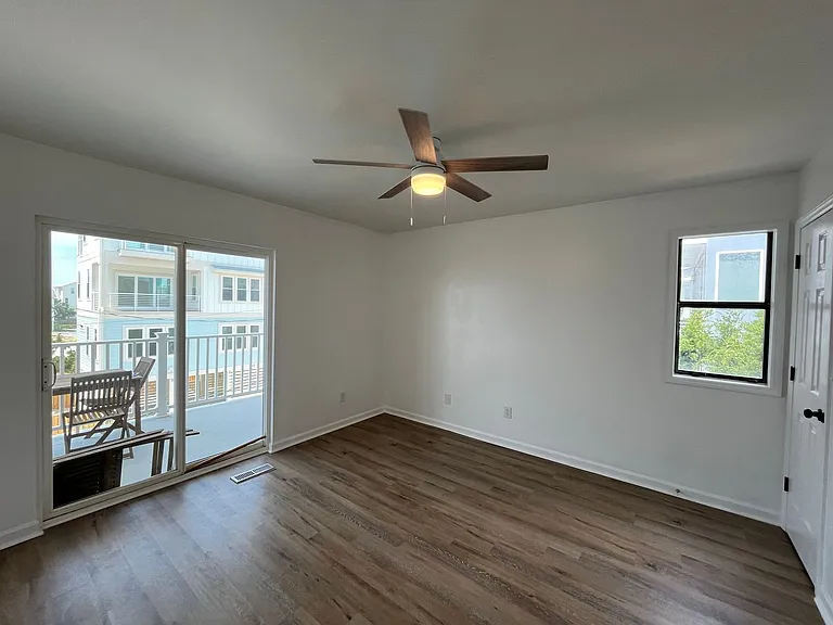 1503 Carolina Beach Ave N #2A — Photo 13