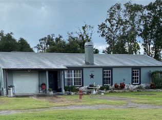 3701 Blackburn Ln, Plant City, FL 33565