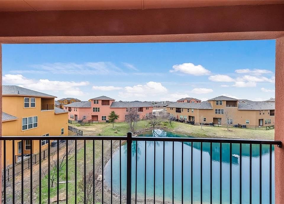 1st image of 2670 Villa Di Lago Dr Suite 3