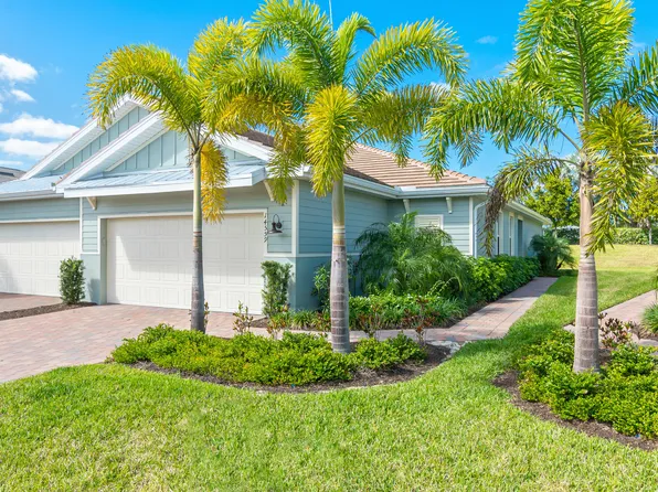 14559 Edgewater Cir, Naples, FL 34114