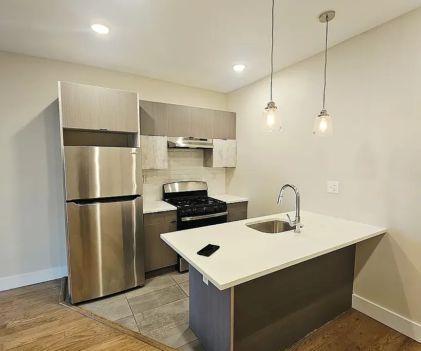 490 Rahway Ave #6D