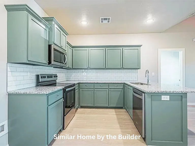 414 N Aydelotte Ave — Photo 3