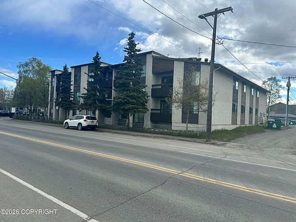3rd image of 1315 Cordova St