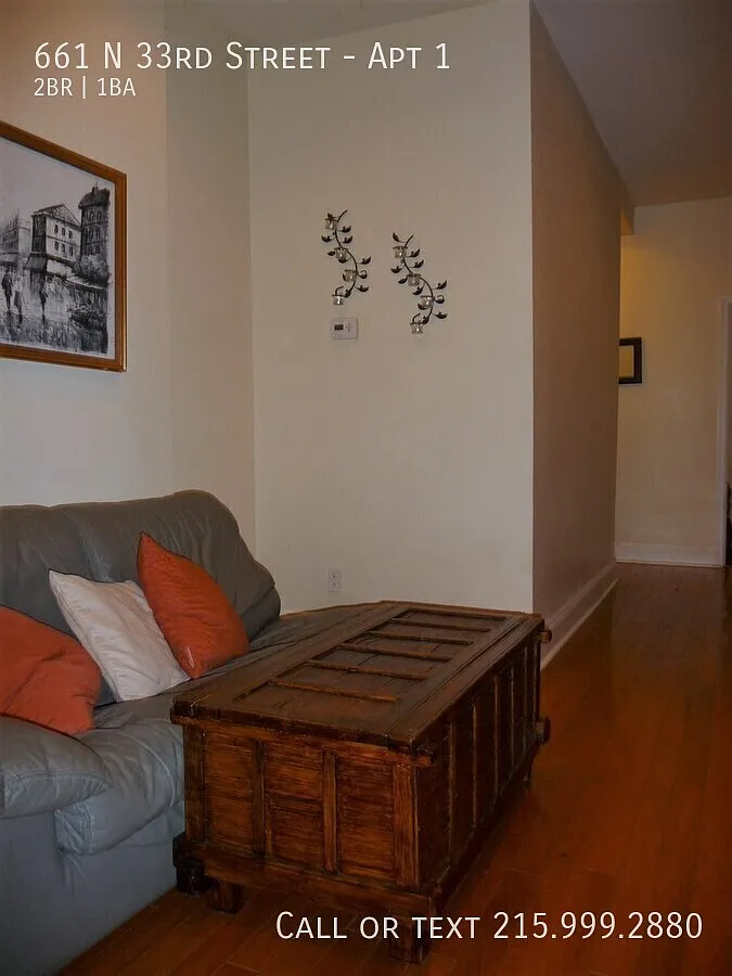 Spacious 2 bedroom apartment at 661 N. 33rd St — Photo 3