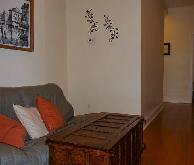 661 N 33rd St #1 — Photo 3
