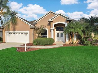 300 Ruby Lake Ln, Winter Haven, FL 33884