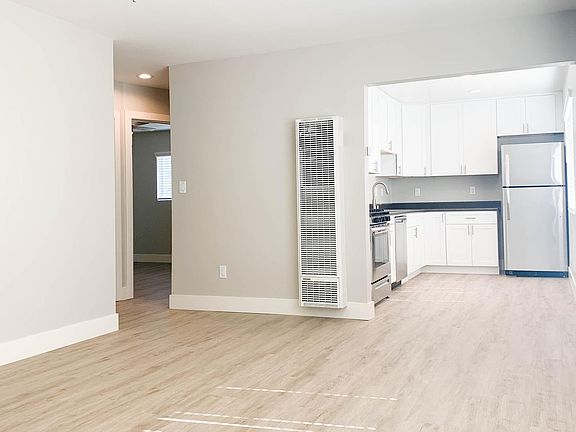 3rd image of 4570 Wilson Ave Unit L