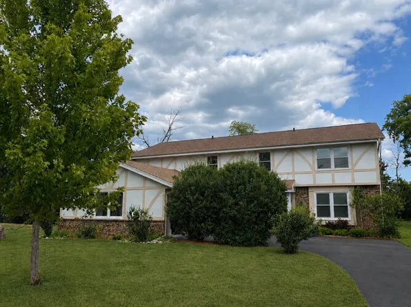 17635 Prince George Ct, Brookfield, WI 53045